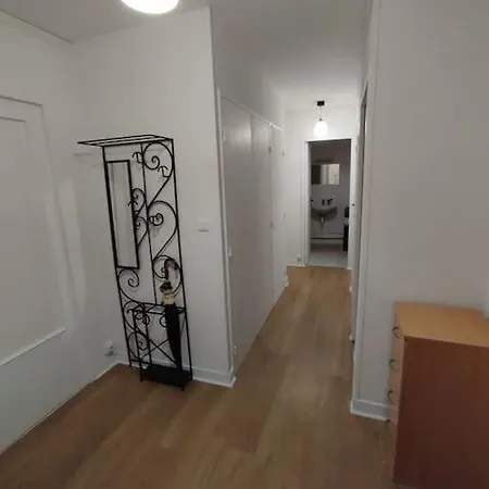 Proche Stade Et Parc Expo