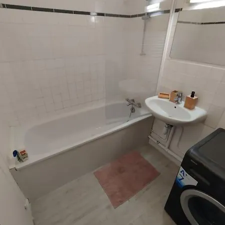 Appartement Proche Stade Et Parc Expo *